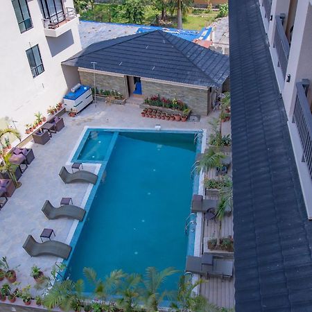 Hotel Pokhara Village & Spa Eksteriør billede